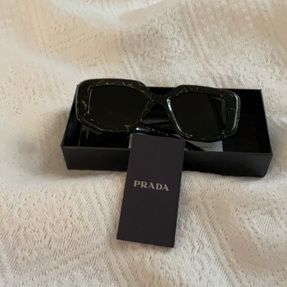 Prada Black and Green Sunglasses - Picture 7 of 10